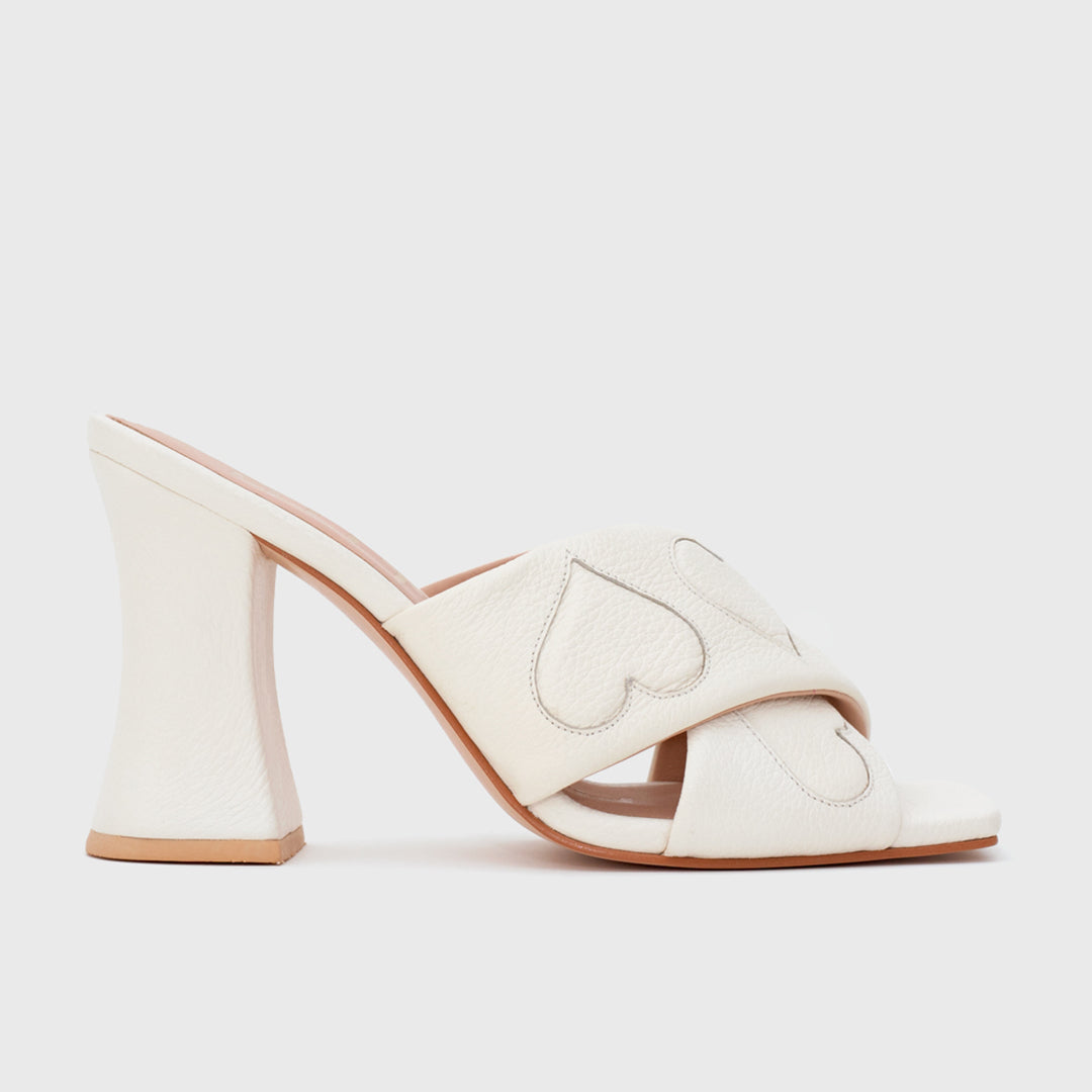 BUTRICH COLLINS PUMP IVORY