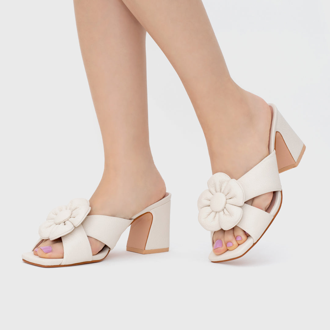 FLOWER SODA PUMP IVORY