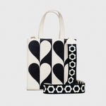 Cargue la imagen en el visor de la galería, SQUARE TOTE BAG MANDY BLACK IVORY
