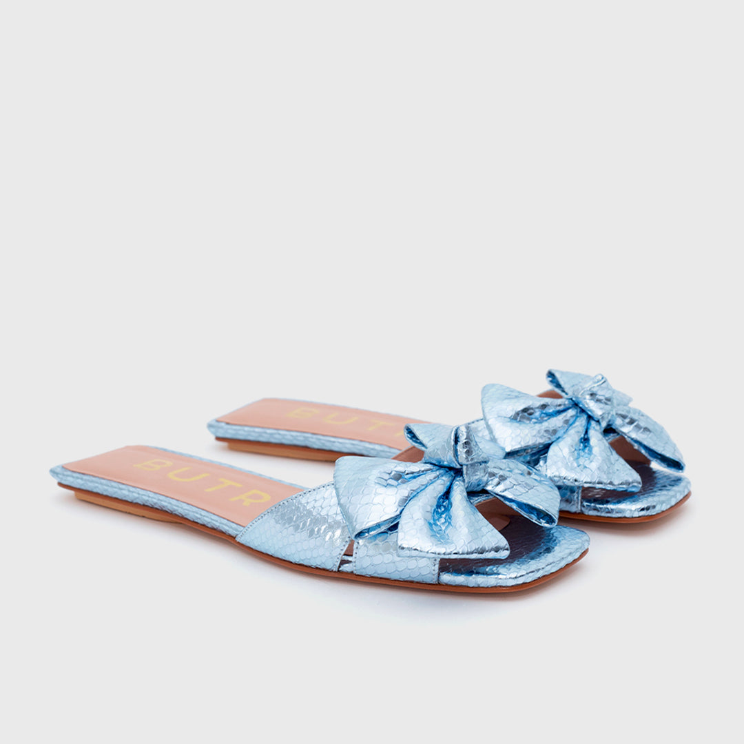 ALINA FLAT LIGHT BLUE