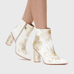 Load image into Gallery viewer, JANIS BOOTIE IVORY
