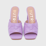 Cargue la imagen en el visor de la galería, BUTRICH &amp; HONEY MULE PUMP LILAC
