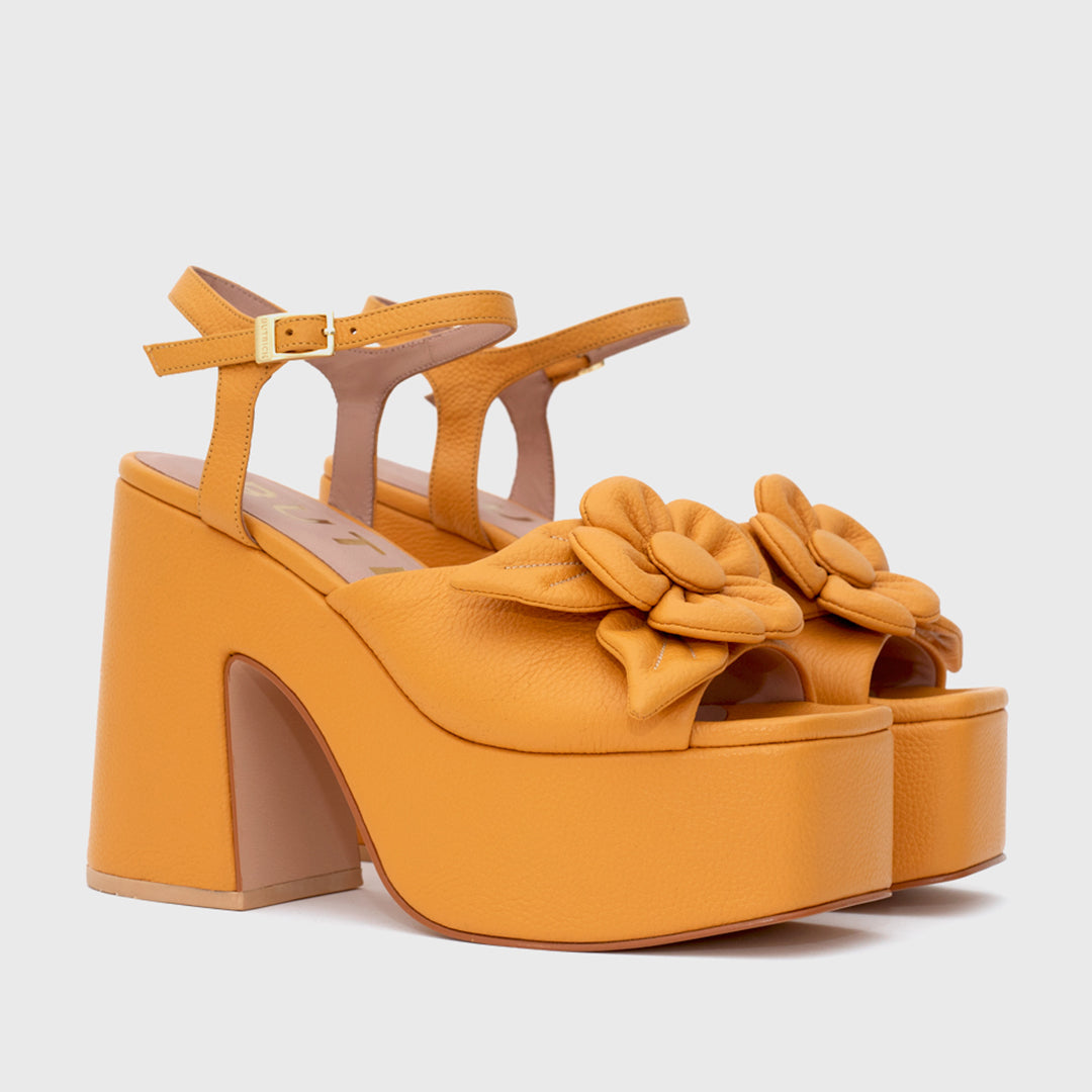 BUTRICH COCKTAIL CLUB PLATFORM YELLOW